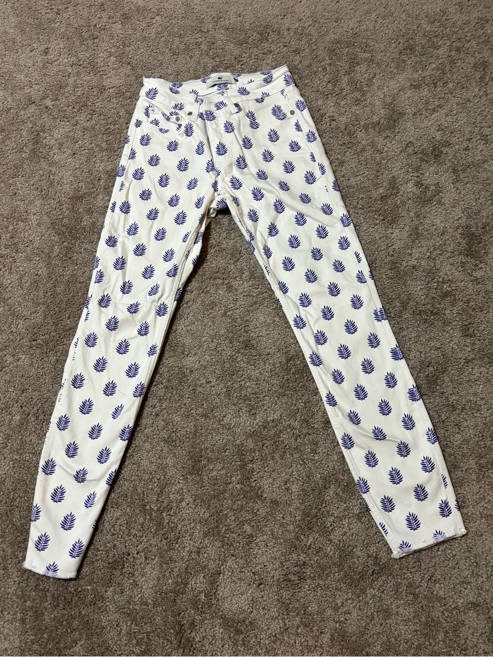 Vineyard Vines Jeans Womens 24 White Leaf Print High Rise Skinny Raw Hem Preppy